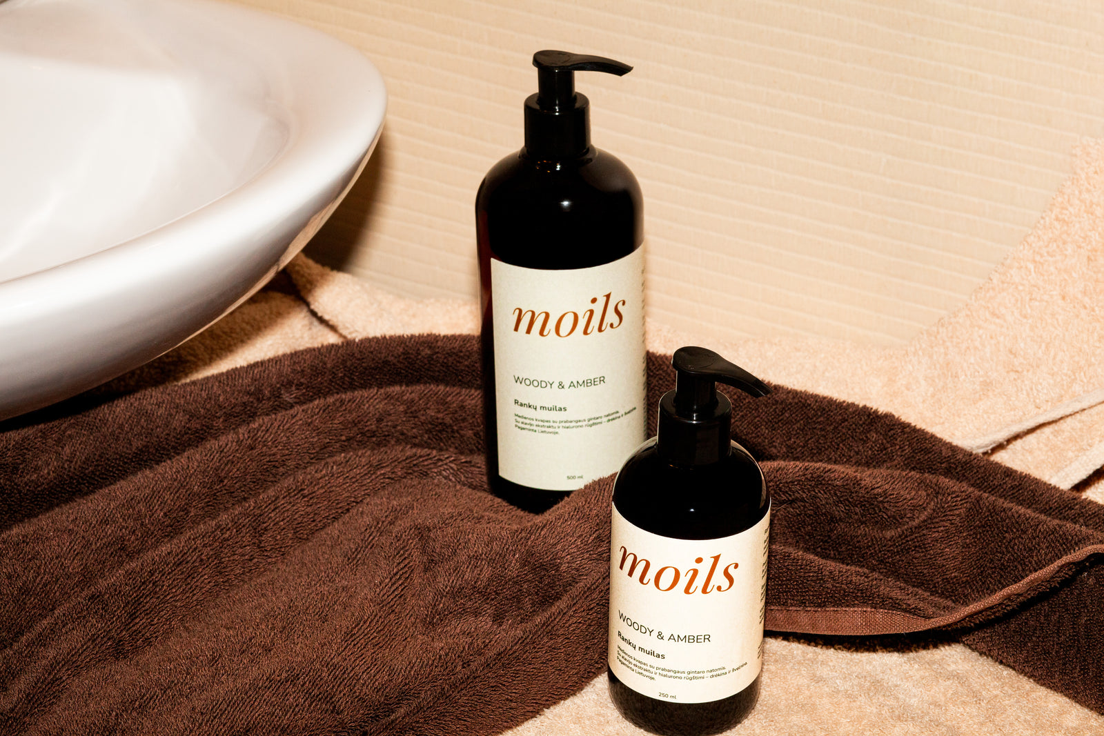 Rankų muilas Woody & Amber, 250 ml